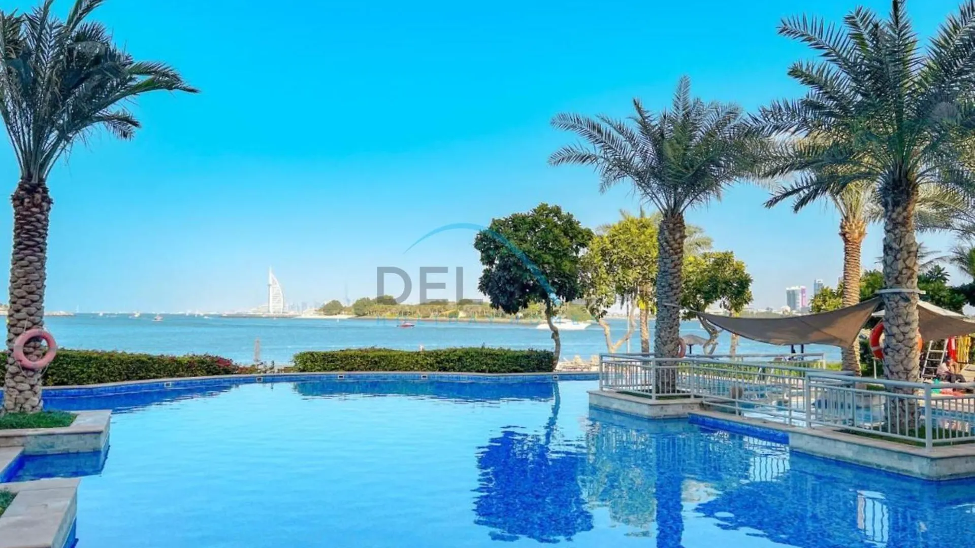 Elegant 1Br Apartment With Sea View In Al Haseer, Palm Jumeirah By Deluxe Holiday Homes ドバイ アラブ首長国連邦